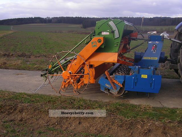 2011 Amazone  Ad 251 Agricultural vehicle Seeder photo