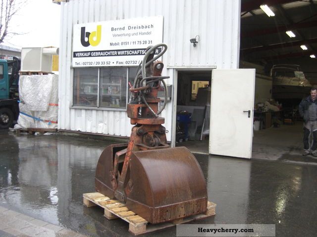 2011 Atlas  E32 clamshell gripper rotary servo Construction machine Other substructures photo