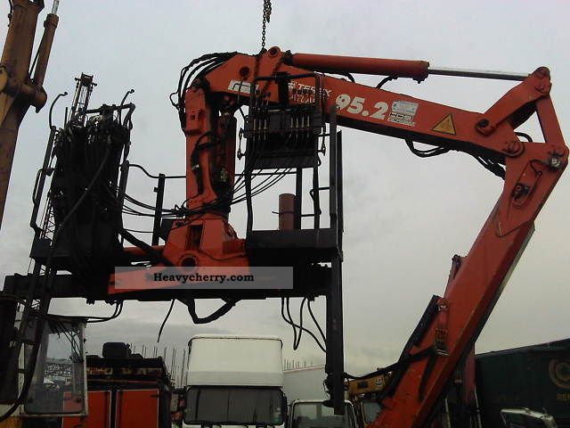 2005 Atlas  95.2 Construction machine Construction crane photo