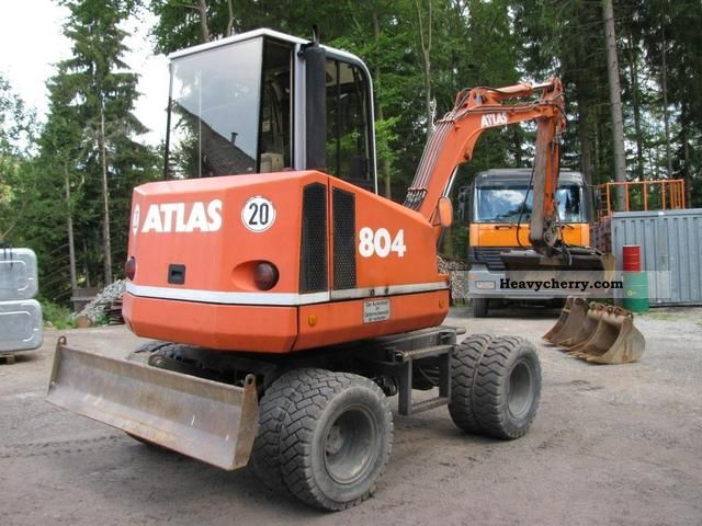 1995 Atlas  804 with 4 tools, 1 Hand - TOP - Construction machine Mobile digger photo