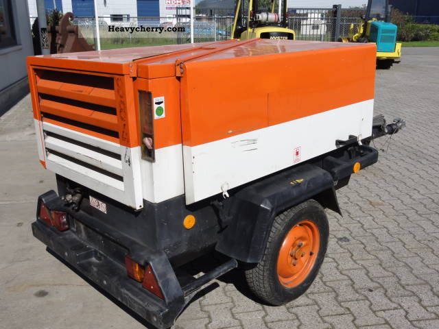 2001 Atlas Copco  XAS 66 compressor Construction machine Other construction vehicles photo