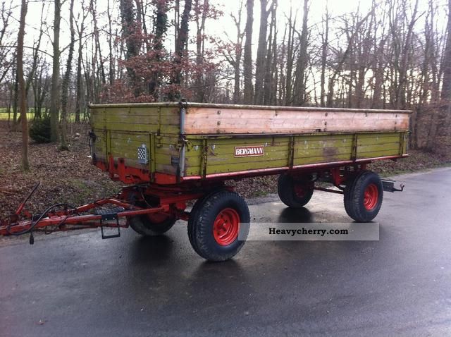 1977 Bergmann  Z 90 Agricultural vehicle Loader wagon photo