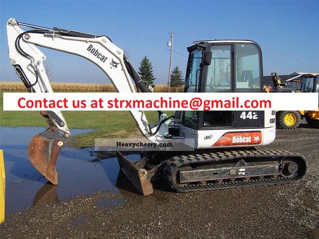 2004 Bobcat  442 Construction machine Mini/Kompact-digger photo