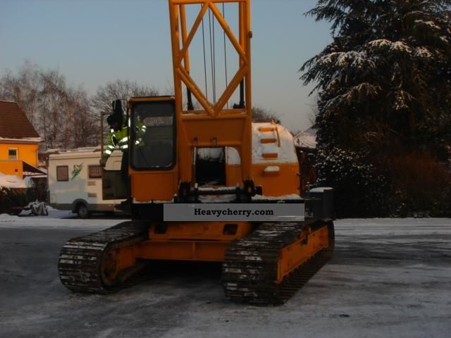 1978 Demag  B410 LCB Construction machine Other construction vehicles photo
