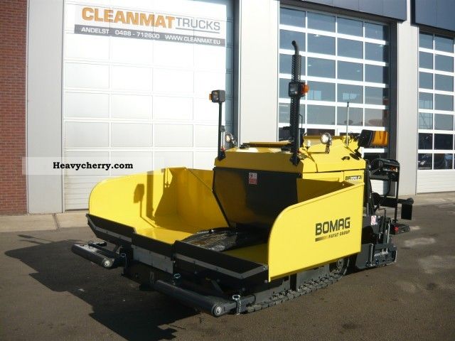 2011 BOMAG  223c BF Construction machine Road building technology photo