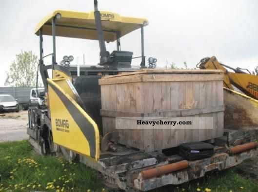 2009 BOMAG  BF 600C Construction machine Road building technology photo
