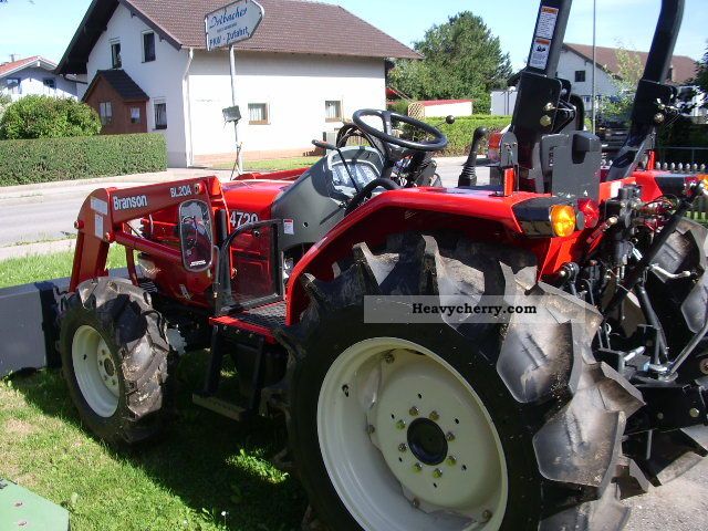 2009 Branson  4720 I Agricultural vehicle Tractor photo