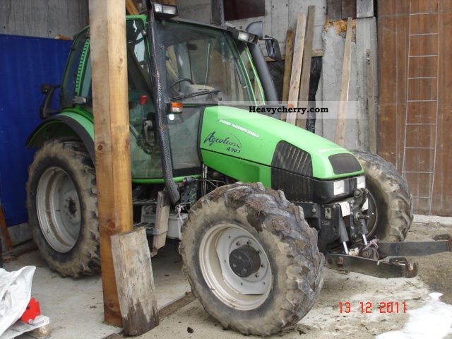 1996 Deutz-Fahr  Agrotron 4.90 S to be repaired! Agricultural vehicle Tractor photo