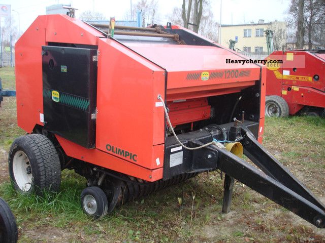 2011 Carraro  1200 Agricultural vehicle Haymaking equipment photo