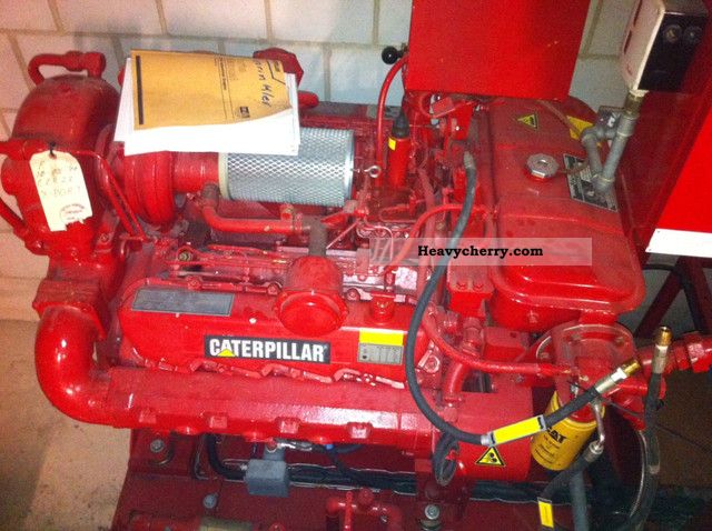 2000 CAT  3208 Motor / Engine! LIKE NEW! Construction machine Other substructures photo