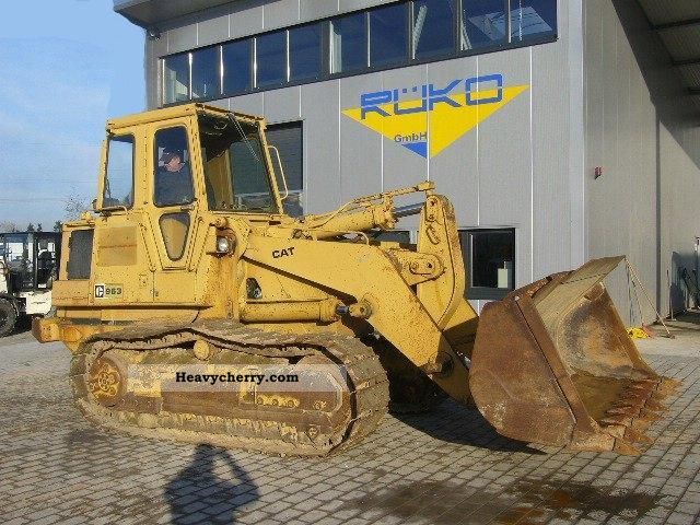 1985 CAT  963 Construction machine Dozer photo