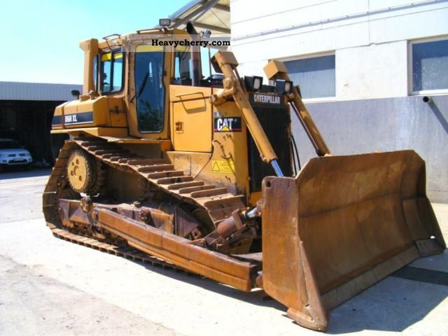 1995 CAT  D6H XL Construction machine Dozer photo