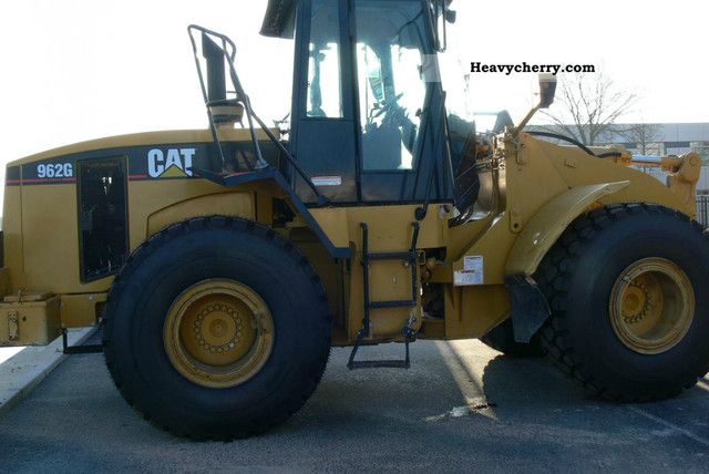 2004 CAT  962GII Construction machine Wheeled loader photo