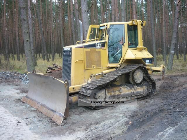 2005 CAT  D5N XL Construction machine Dozer photo
