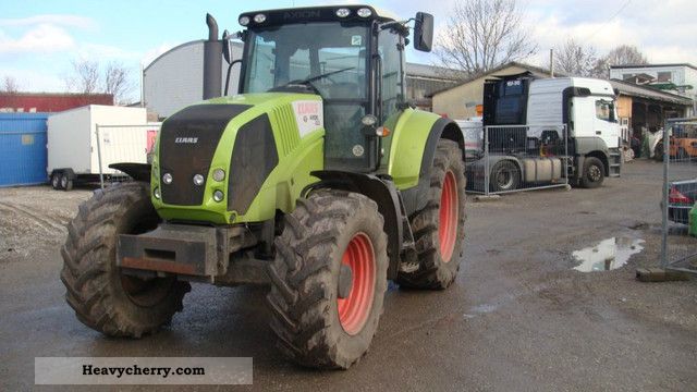 2007 Claas  Axion 810 Agricultural vehicle Tractor photo
