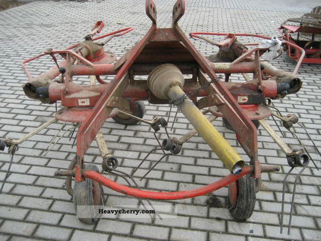 2011 Fahr  Wender-HN-4 SD Agricultural vehicle Haymaking equipment photo