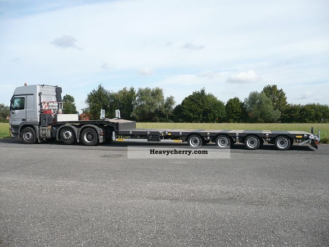 2009 Faymonville  Euromax 4-axle semi-trailers lightweight Semi-trailer Low loader photo
