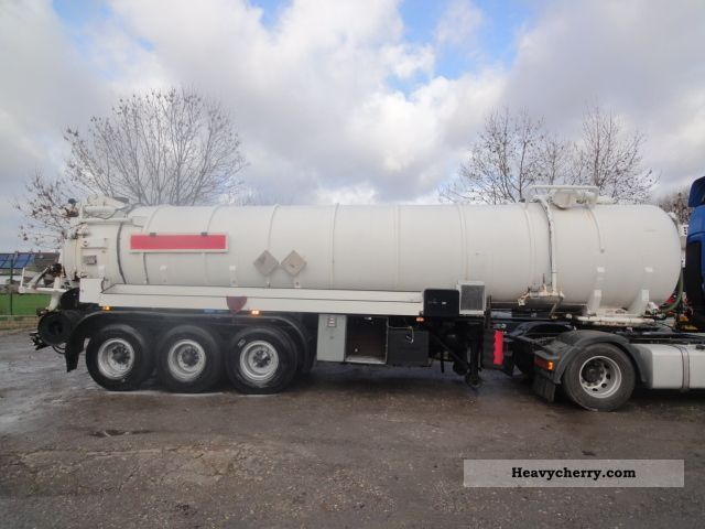 1981 Feldbinder  Kanaliesation-pressure suction Flushing, Willig, Semi-trailer Tank body photo