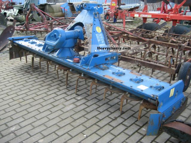 2011 Frost  Harrow-3 m. Agricultural vehicle Harrowing equipment photo
