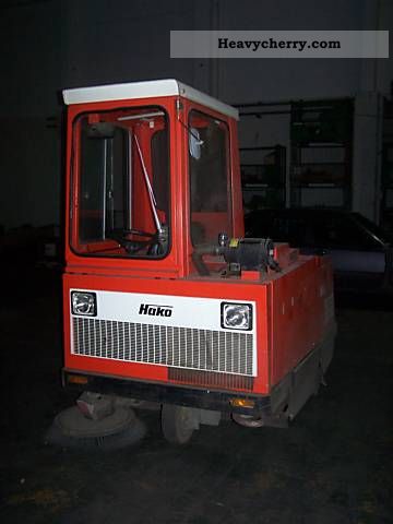 2011 Hako  Jonas 1500 sweeper Construction machine Other construction vehicles photo