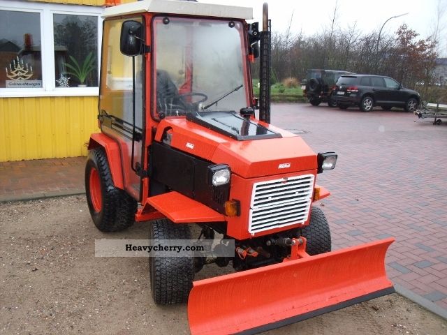 1994 Hako  With snow 4100DA shield Agricultural vehicle Tractor photo