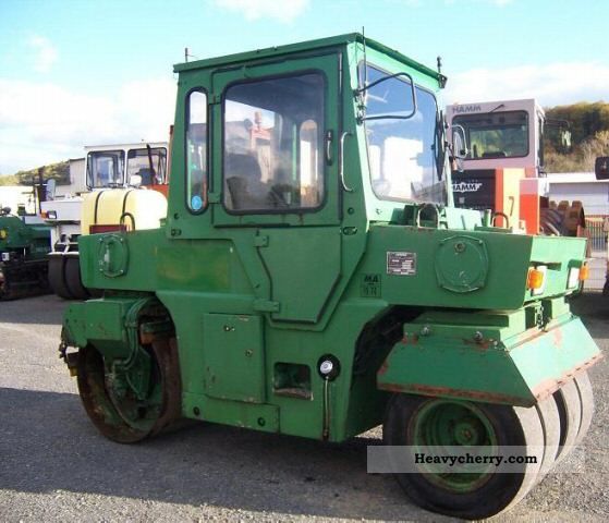 1990 Hamm  DV3 K WITH VIBRATION Construction machine Rollers photo