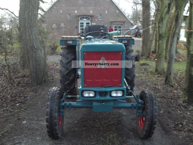 1967 Hanomag  Perfect 401 Agricultural vehicle Tractor photo