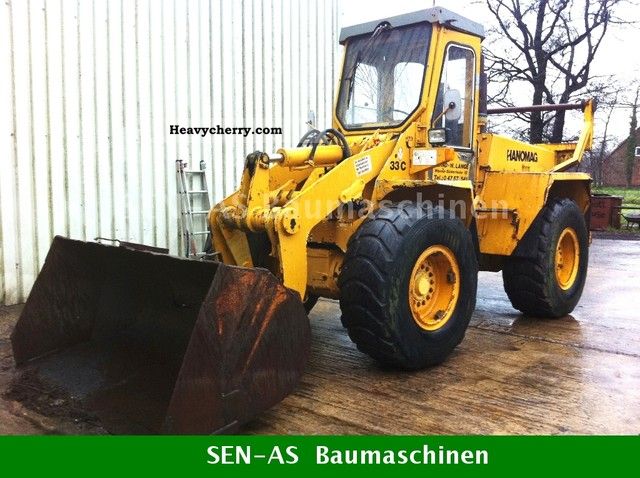 1979 Hanomag  33 c Construction machine Wheeled loader photo