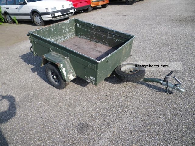 1975 Heinemann  Z-412 aluminum trailer with spare tire Trailer Trailer photo