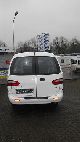 2000 Hyundai  H-1 Van or truck up to 7.5t Box-type delivery van photo 3