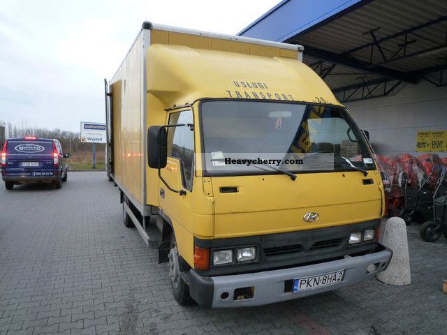 Hyundai H600 1996 Other vans/trucks up to 7,5t Photo and