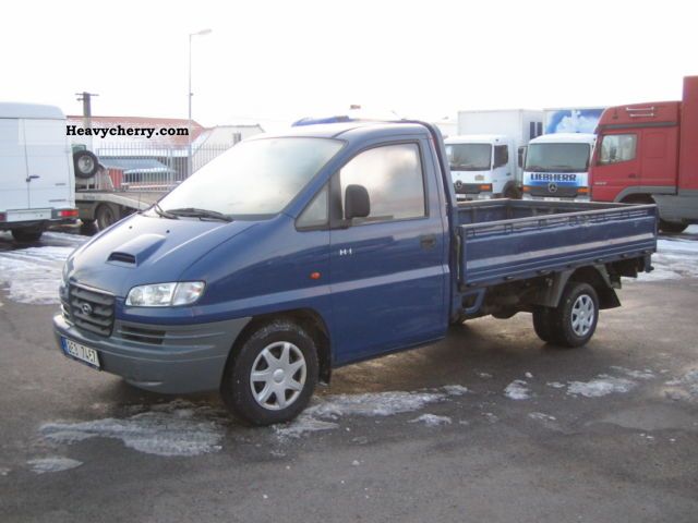 2006 Hyundai  H1-platform Van or truck up to 7.5t Stake body photo