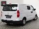 2010 Hyundai  H1 Van or truck up to 7.5t Box-type delivery van photo 3