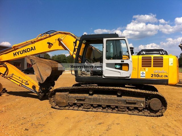 2008 Hyundai  R 210 LC-7A Construction machine Caterpillar digger photo