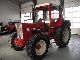 1983 IHC  856 XL wheel tires 80%, Cab Agricultural vehicle Tractor photo 1