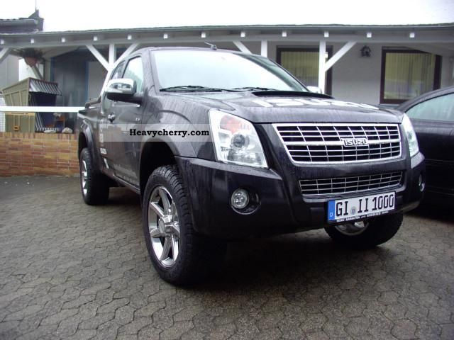 2011 Isuzu  D-Max 4x4 Space Cab Custom Tag Special Tuning Van or truck up to 7.5t Other vans/trucks up to 7,5t photo