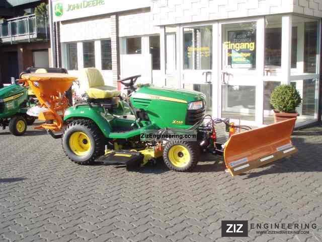 2011 John Deere  X748 tractor snow removal, snow plow Agricultural vehicle Tractor photo