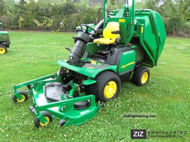 2010 John Deere  F 1565 Agricultural vehicle Reaper photo