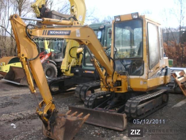 1992 Komatsu  PC 30 80% ** ** chains ** hammer line Construction machine Mini/Kompact-digger photo