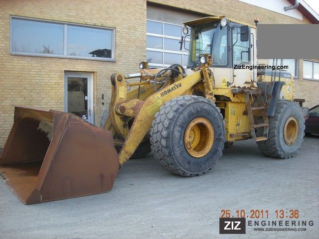 2000 Komatsu  WA 380.3 Construction machine Wheeled loader photo