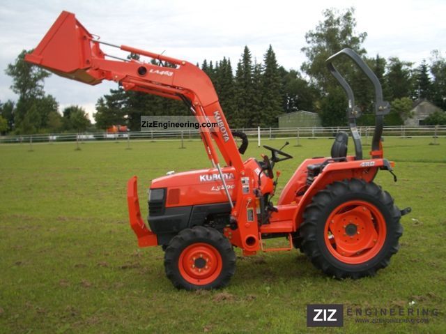 2010 Kubota  L 3200 Agricultural vehicle Tractor photo