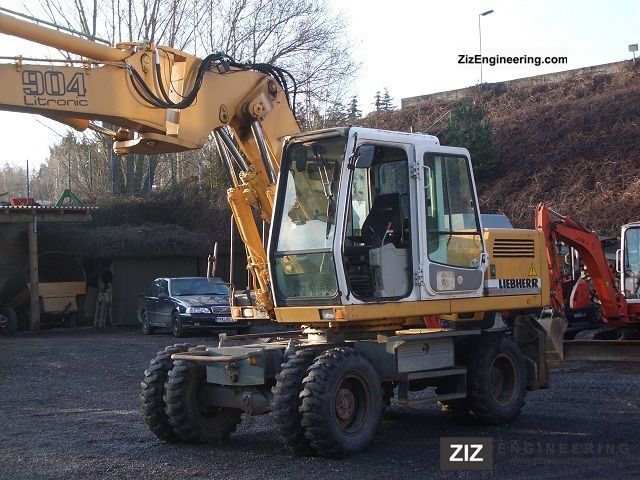 1999 Liebherr  A 904, very well maintained condition Construction machine Mobile digger photo