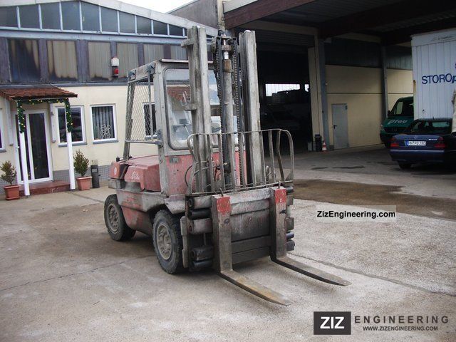 2011 Linde  H 35 L Forklift truck Rough-terrain forklift truck photo