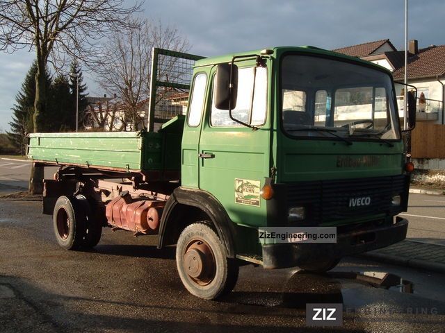 1983 Magirus Deutz  M 130 M 8 3-FK-S Tipper Truck over 7.5t Tipper photo