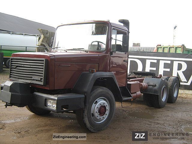 1982 Magirus Deutz  Magirus Semi-trailer truck Standard tractor/trailer unit photo