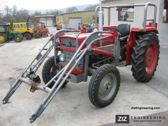 1970 Massey Ferguson  133 Agricultural vehicle Tractor photo