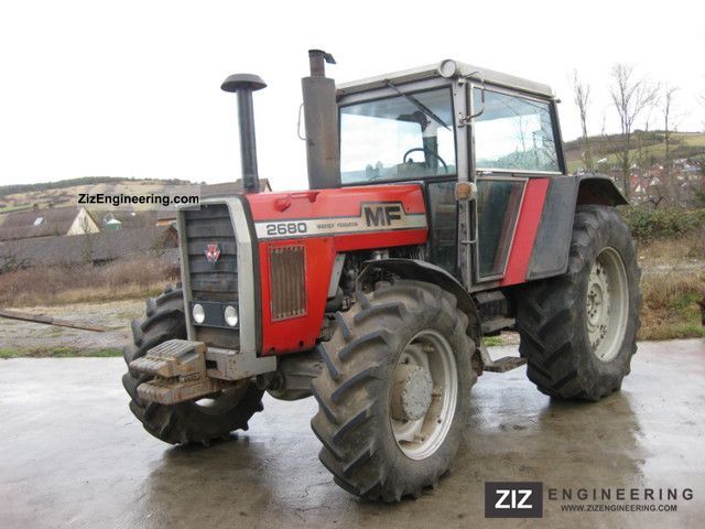 1982 Massey Ferguson  2680 Agricultural vehicle Tractor photo