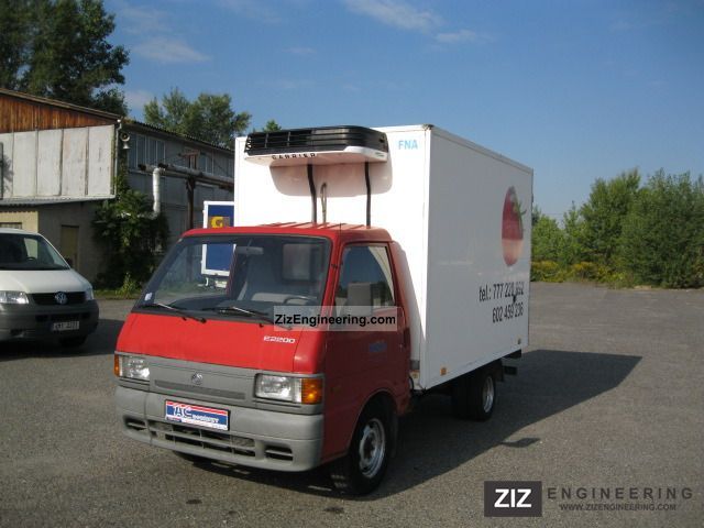 1997 Mazda  E SD 2200 refrigerator Van or truck up to 7.5t Refrigerator body photo