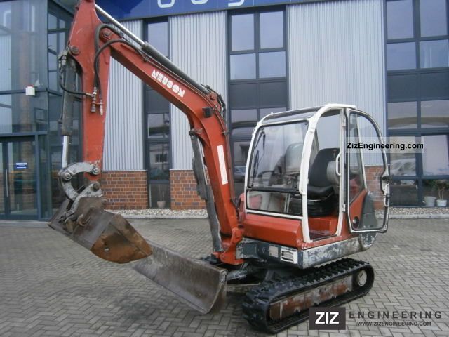 1997 Neuson  Mini Excavator 3402 Construction machine Mini/Kompact-digger photo