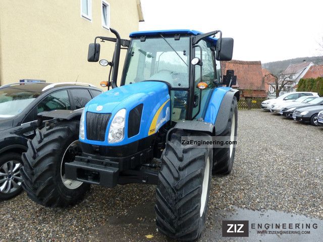 2011 New Holland  T 5050 ** ** Air Brakes Agricultural vehicle Tractor photo